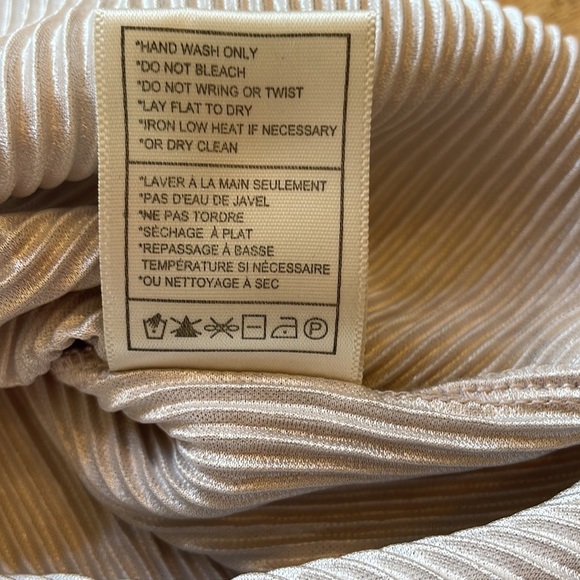 BB Dakota bellow top - Picture 7 of 11